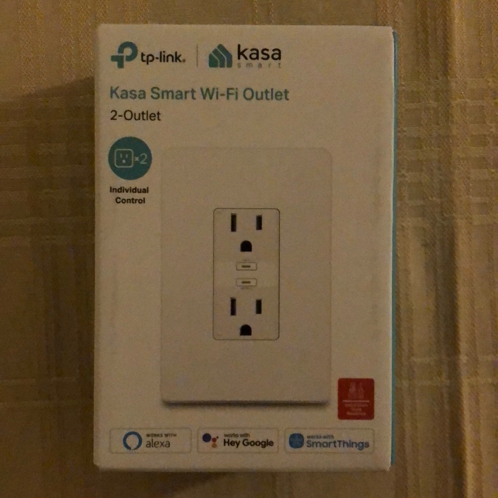 Kasa Smart Wi-Fi Outlet (2-outlet) NIB